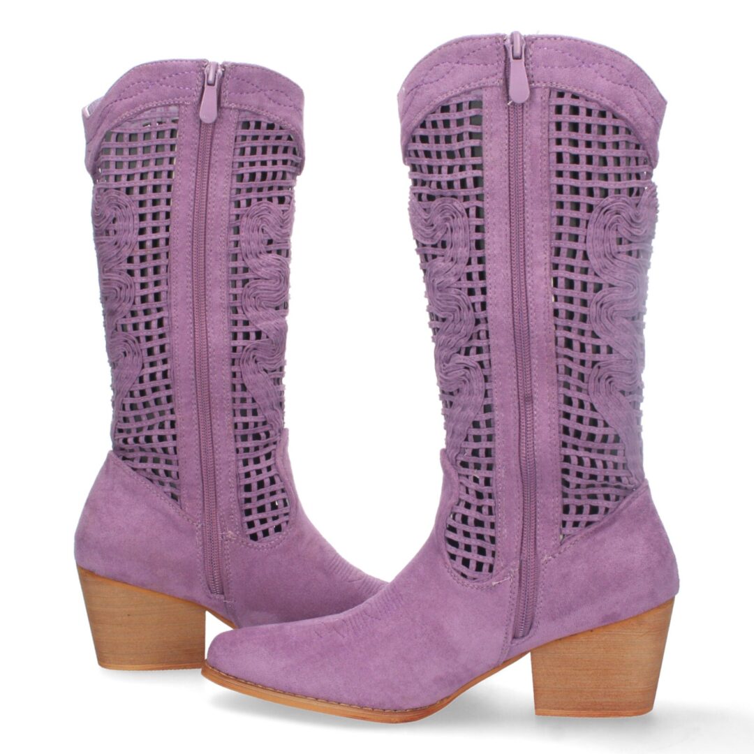 Botas caña calada lila bordadas - Imagen 6