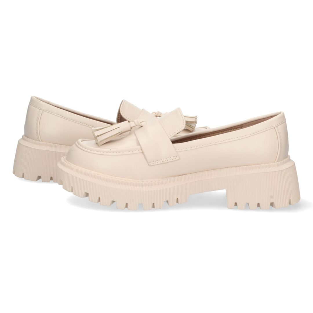 Mocasín borla beige sin estampado - Imagen 6