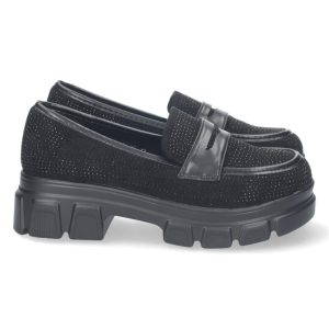 Mocasín negro rejilla brillante
