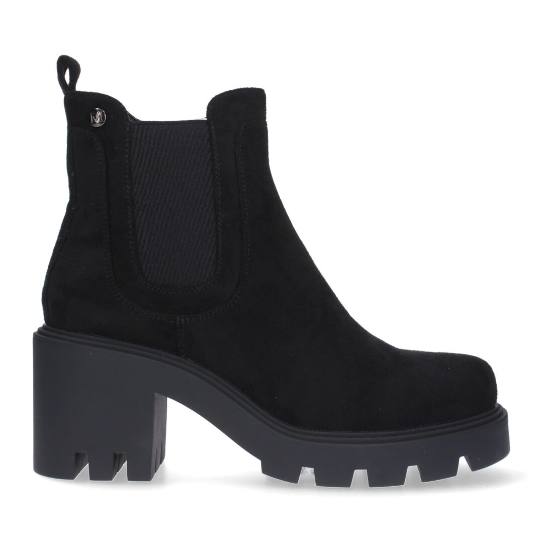 Botines negros con suela gruesa - Imagen 3
