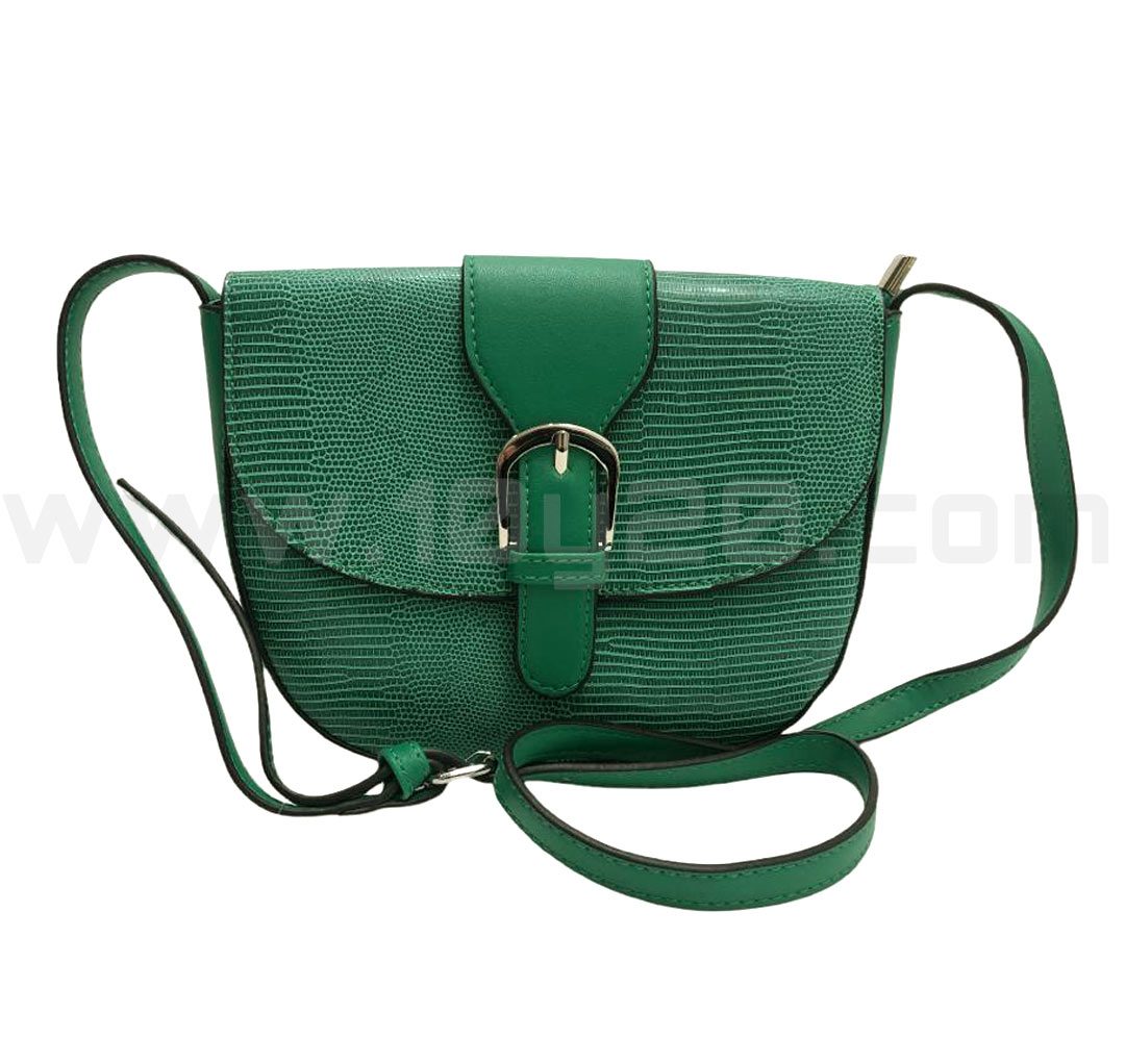 Bandolera con solapa verde