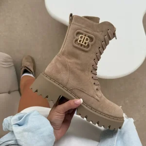 Botas logan