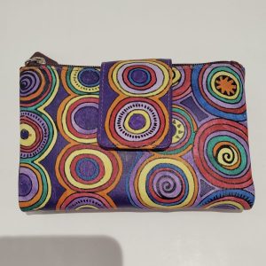 Cartera de piel pintada a mano