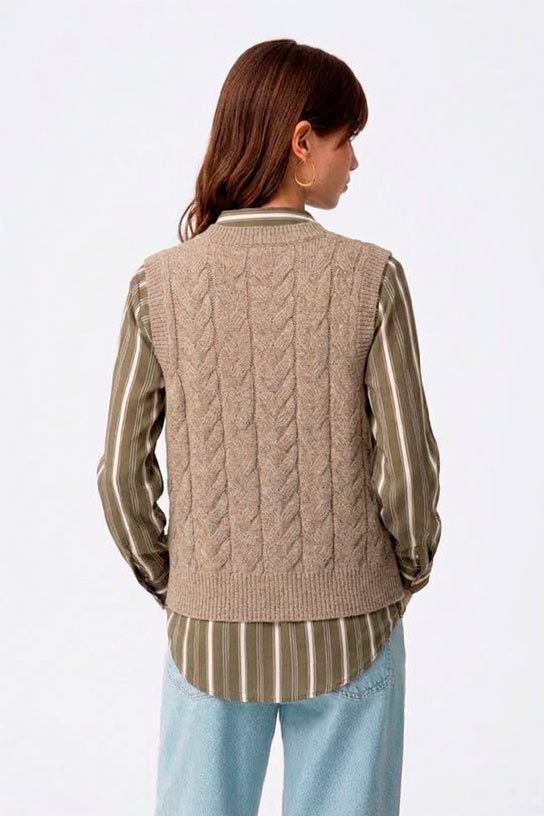 Chaleco de punto beige con trenza Tiffosi - Imagen 3