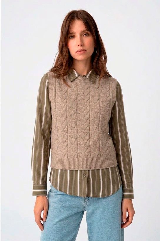 Chaleco de punto beige con trenza Tiffosi