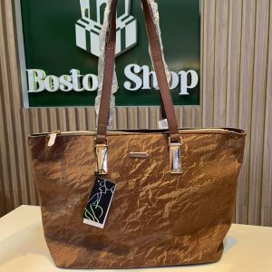 Cartera Chenson Marrón – Detalles Metálicos