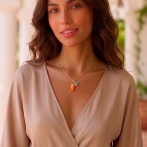 Collar mujer cadena dorada con pez