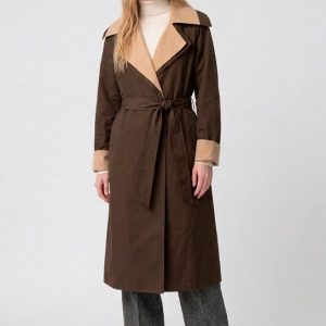 Gabardina larga marrón camel nylon