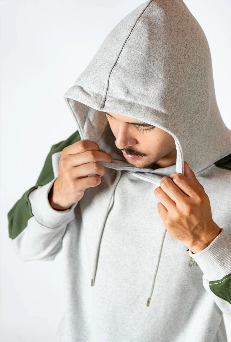 Bronze Ash Grey Hoodie - Imagen 8