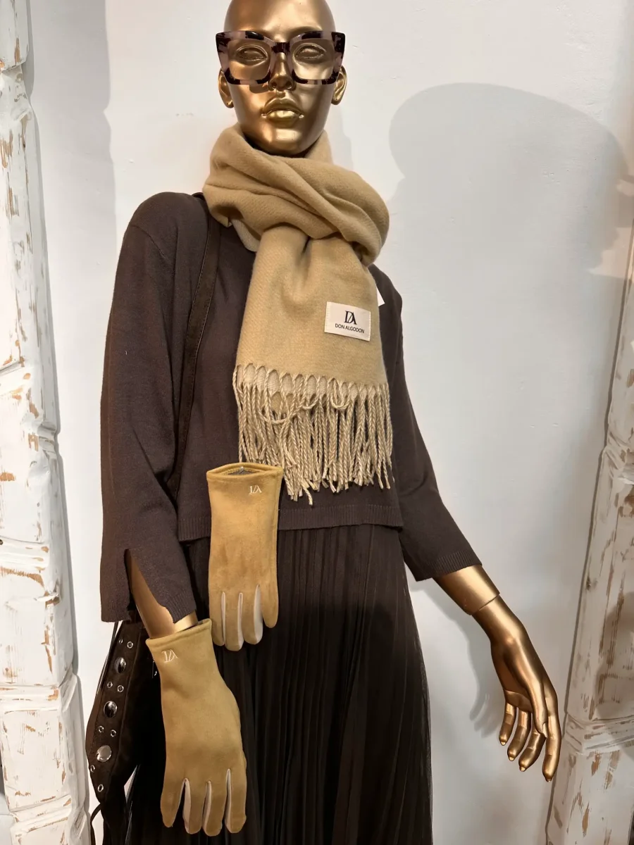 Conjunto Guantes y Estola