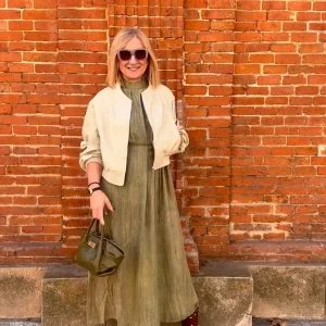 Cazadora bomber beige de polipiel