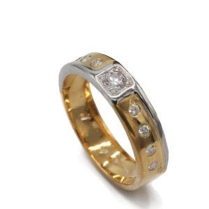 «TRADITION» Alianza Oro 18K con diamantes engastados. Handmade