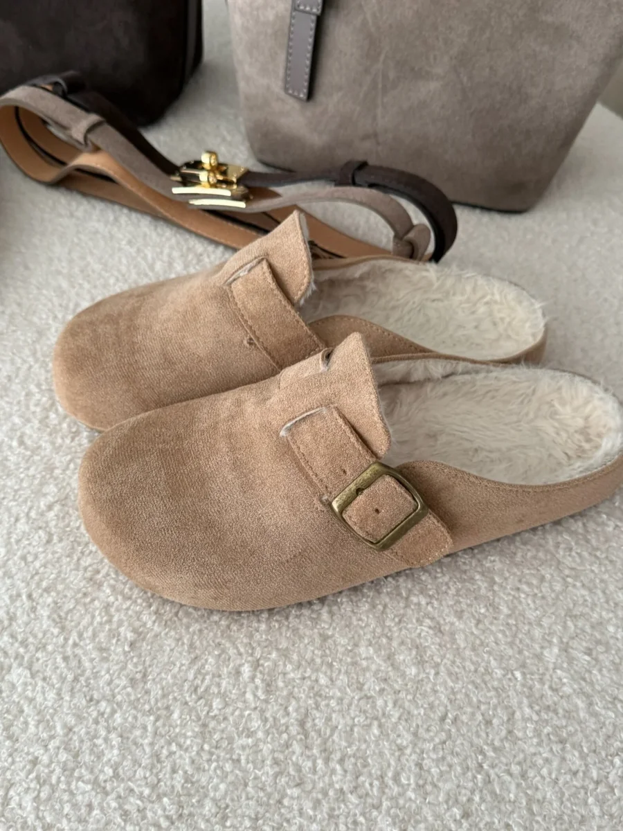 FLIP-FLOPS WITH A BUCKLE NALERIS MOCCA - Imagen 5