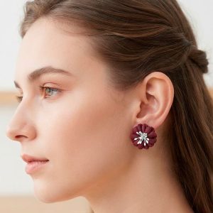 Pendientes flor burdeos