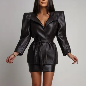 Blazer eco cuero